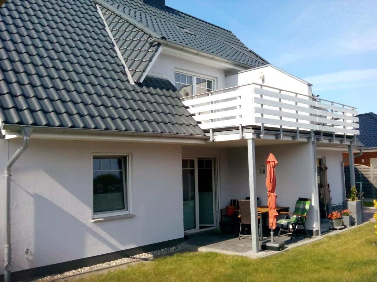 Ferienwohnung Sonnenschein ツィングシュト エクステリア 写真